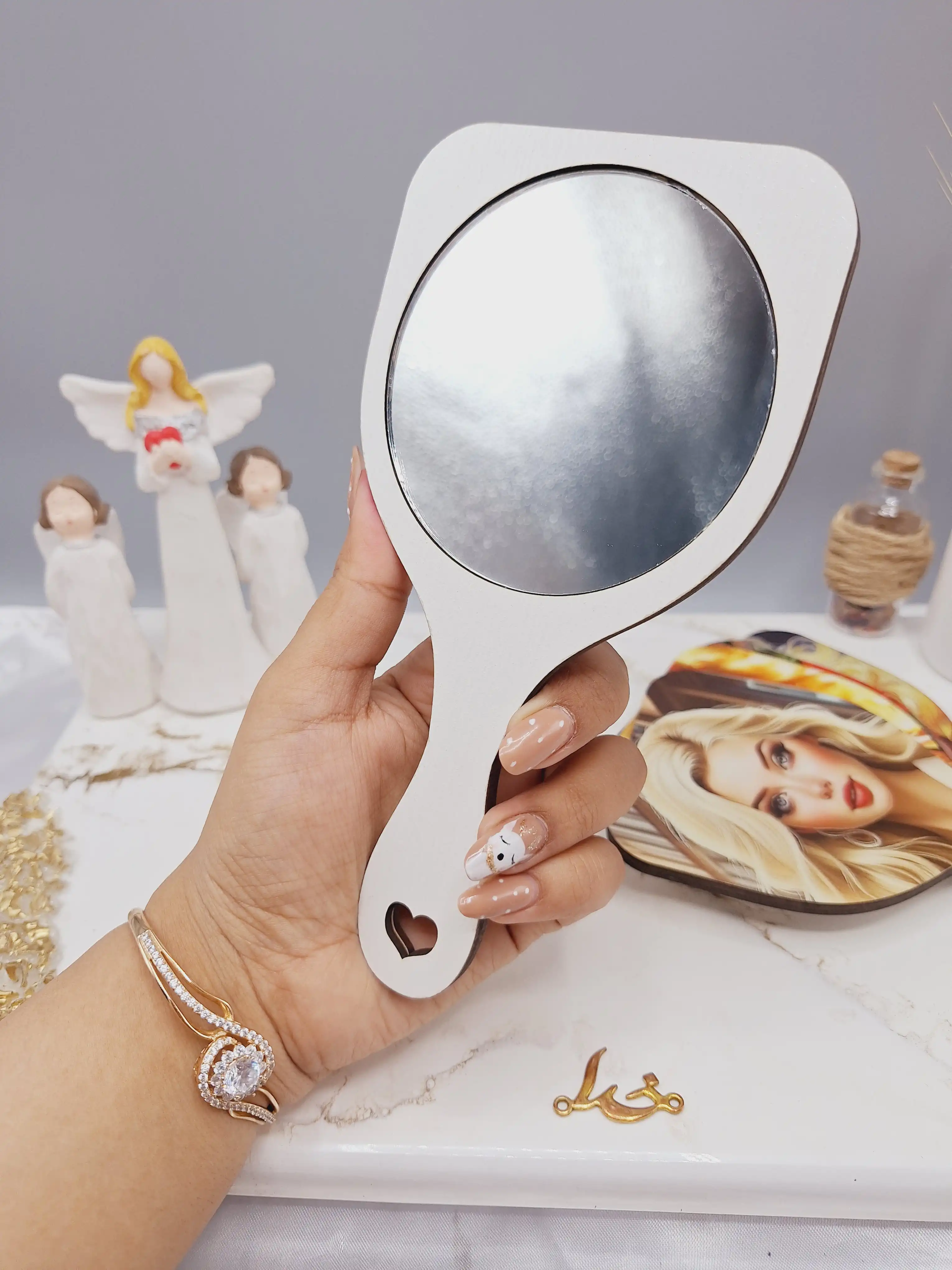 آینه چوبی  دسته دار طرح مربع